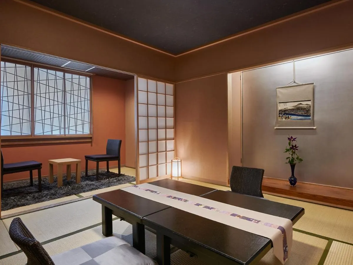 京都 鸿胪旅馆酒店 3*,